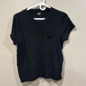Madewell women’s pocket tee size large